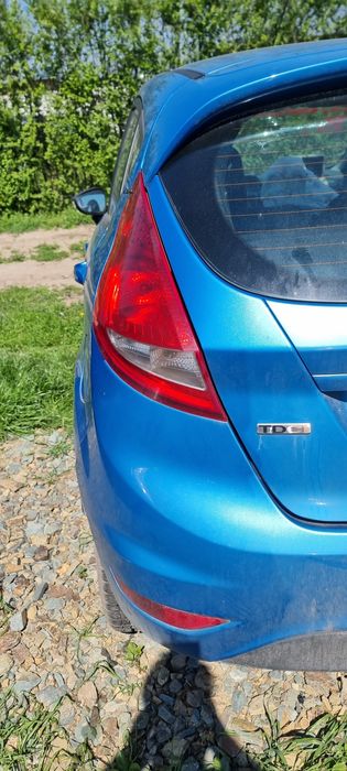 Bara spate ford fiesta