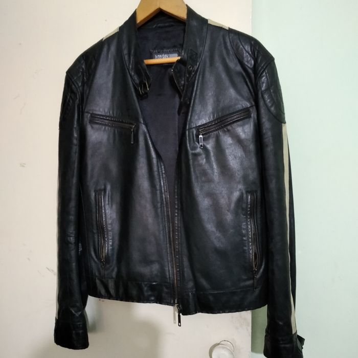 Продам кожаные куртки.