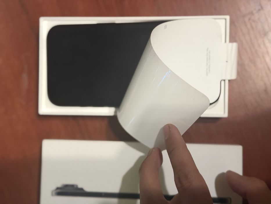 iPhone 17 Air 1TB Negru - Baterie 94% + Folie nouă + AirPods 2 cadou