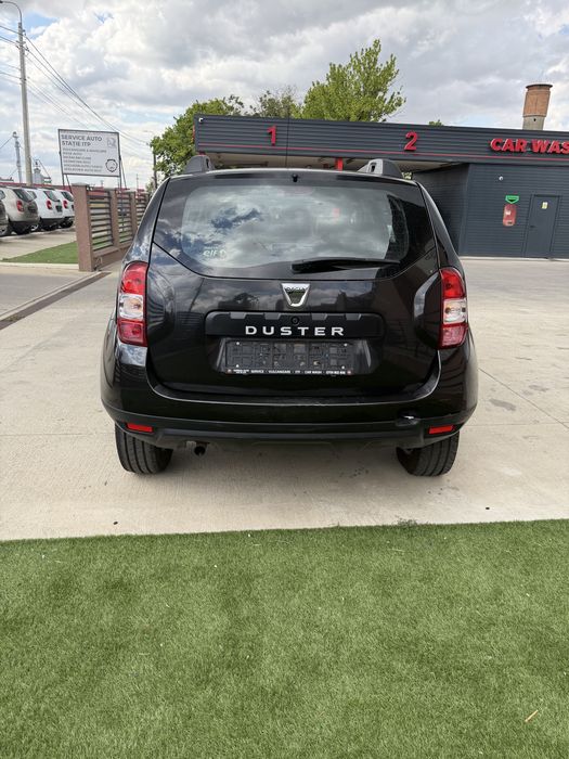 Dacia Duster 1,5 D —-5600€