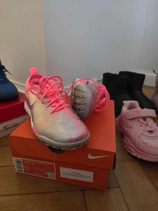 Ghete fotbal Nike