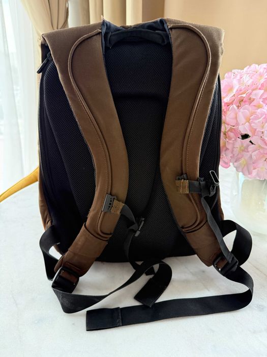 Rucsac Crumpler Premium – impermeabil, foto & laptop