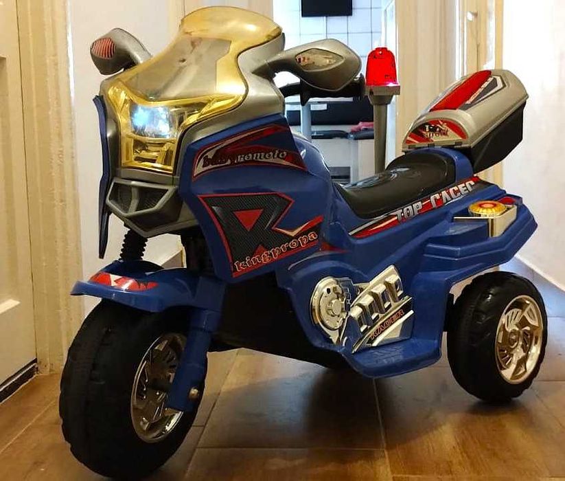 Motocicleta electrica cu 3 roti  pentru copii 2-5 ani