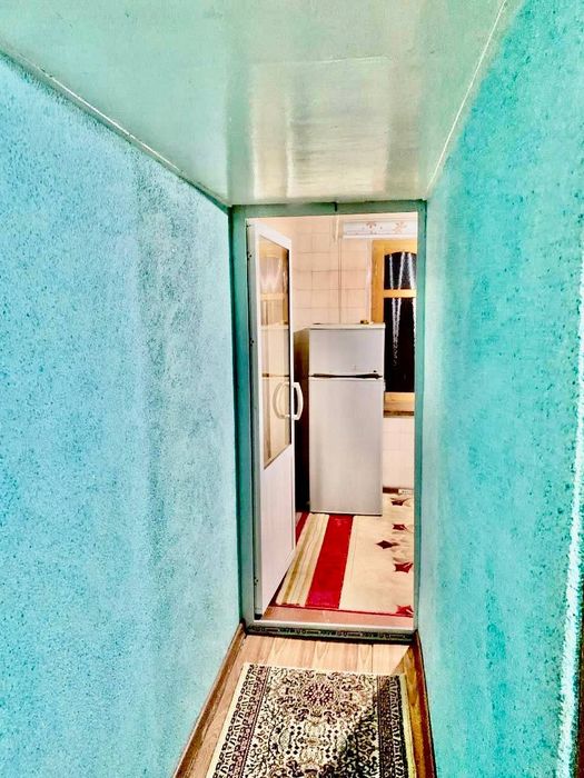 Oybek metro yaqnida arenda Bezmakler