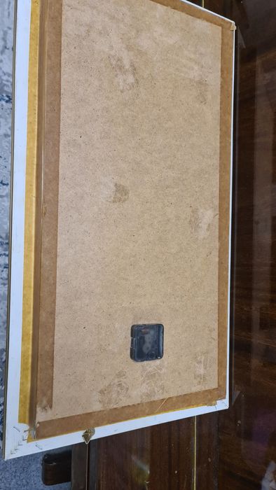 Настенные часы қабырға сағаты