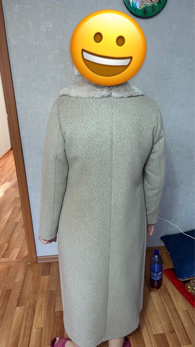 Продам новое пальто