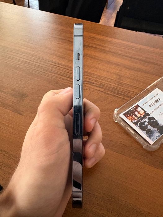 Обменяю iphone 13pro