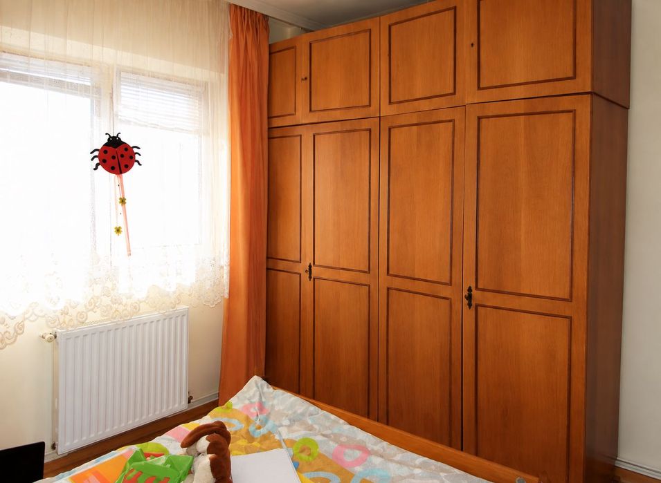 Vand Apartament 3 camere 72 mp  decomandat Et 2  Spitalul Judetean