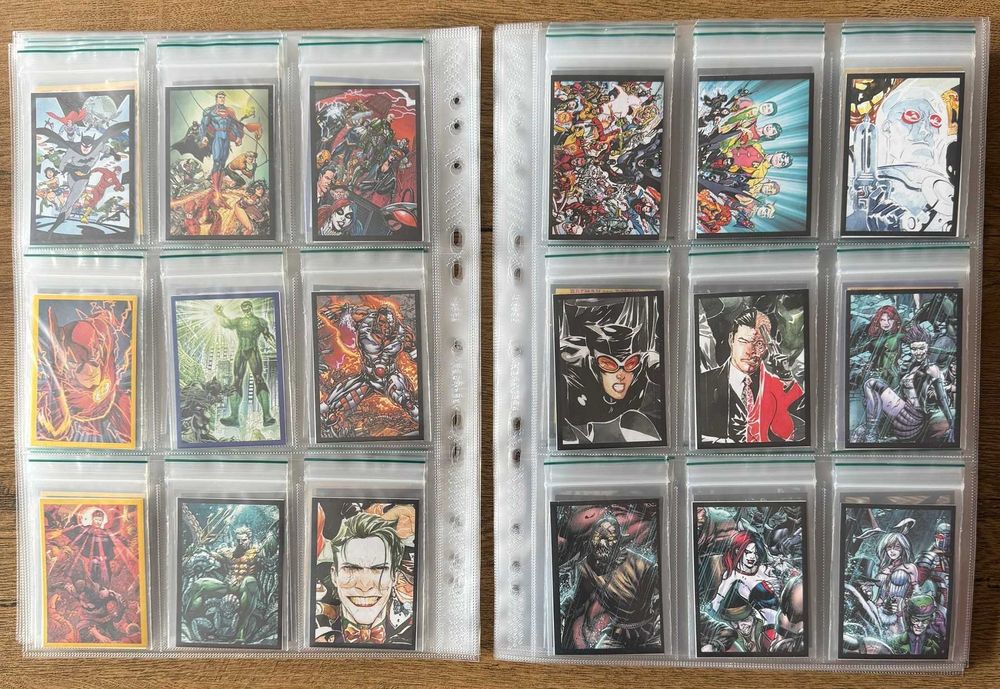 Продавам: Panini колекция Batman 80 Years Anniversary албум&стикери