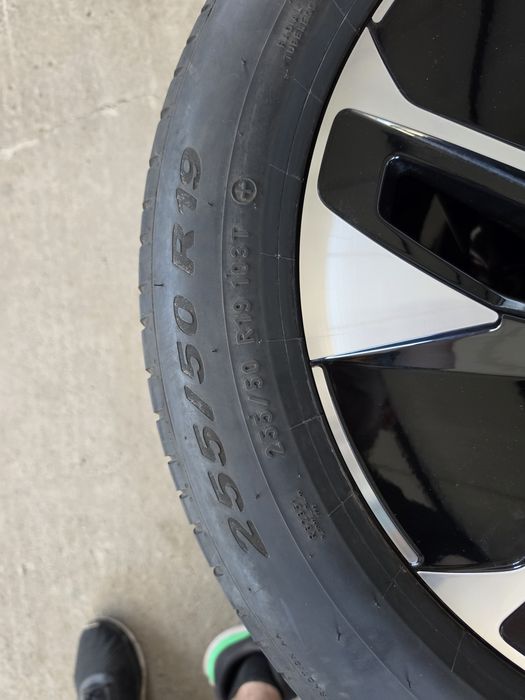 4 Броя Спорт пакет 235/55/19 5mm // 255/50/19 4,5mm Pirelli 25dot