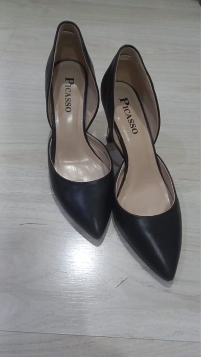 ПРОДАЕТСЯ “Туфли” черные