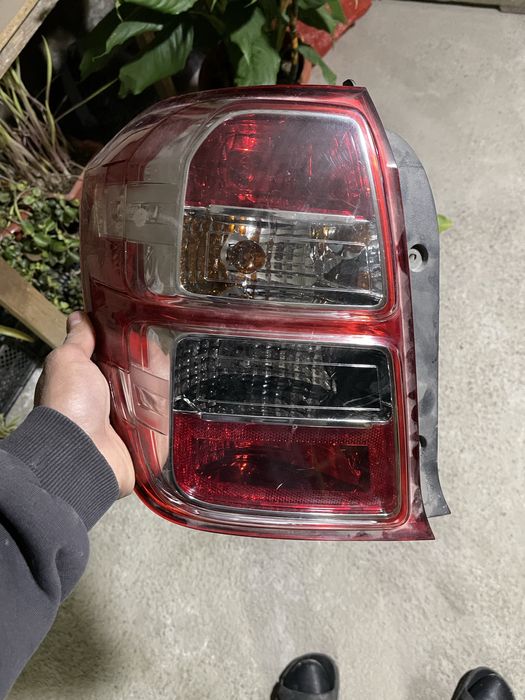 Onix va kobalt orqa fara xadiya qilaman