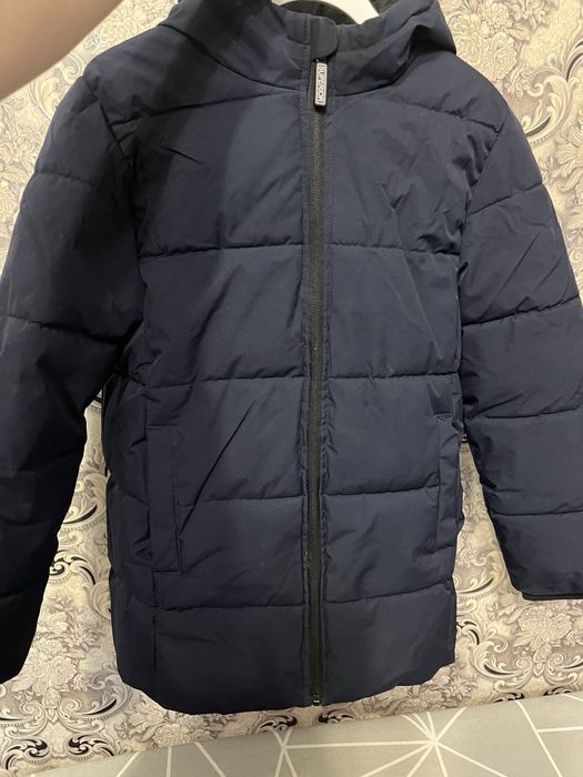 Продам куртку весеннии