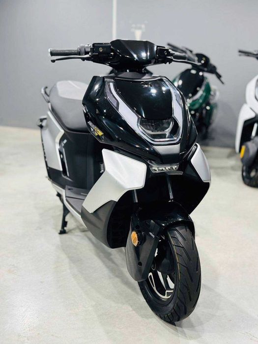 Scuter electric CF Moto ZEEHO AE8S+ garantie