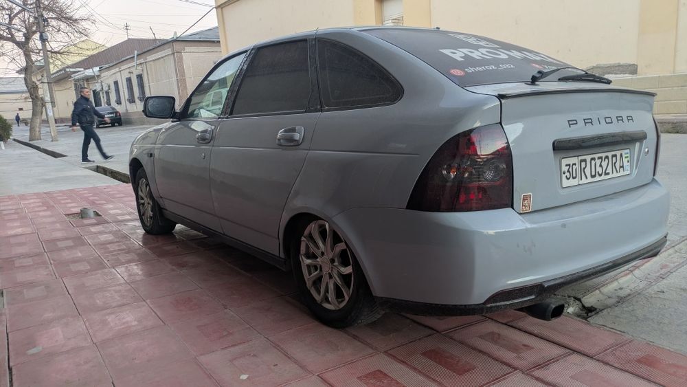 Продаётся задние фонари на lada priora