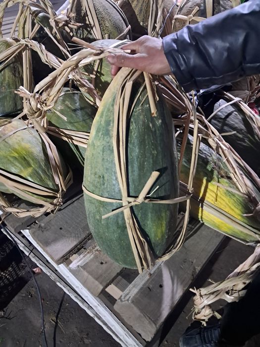 Tarvuz qovun 15000 som