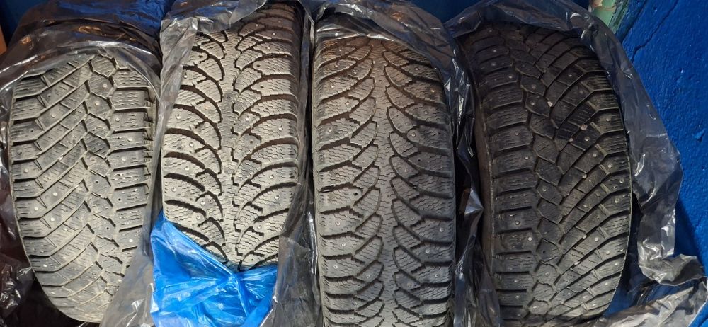 Зимние шины  шиповный