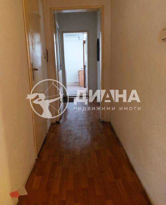 Продава се Тристаен апартамент в Пловдив, Център - 105 кв.м за 2191 €/кв.м - Снимка #5