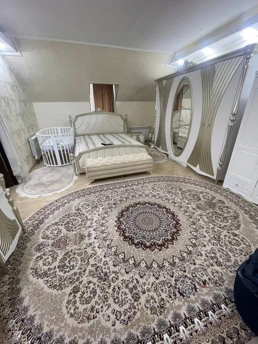 Sotiladi Евро дом Мирабад с обстановкой Фасад 20м  ор. ТЦ Альфараганус