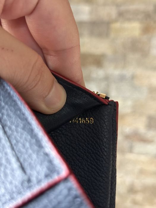 Louis Vuitton Victorine