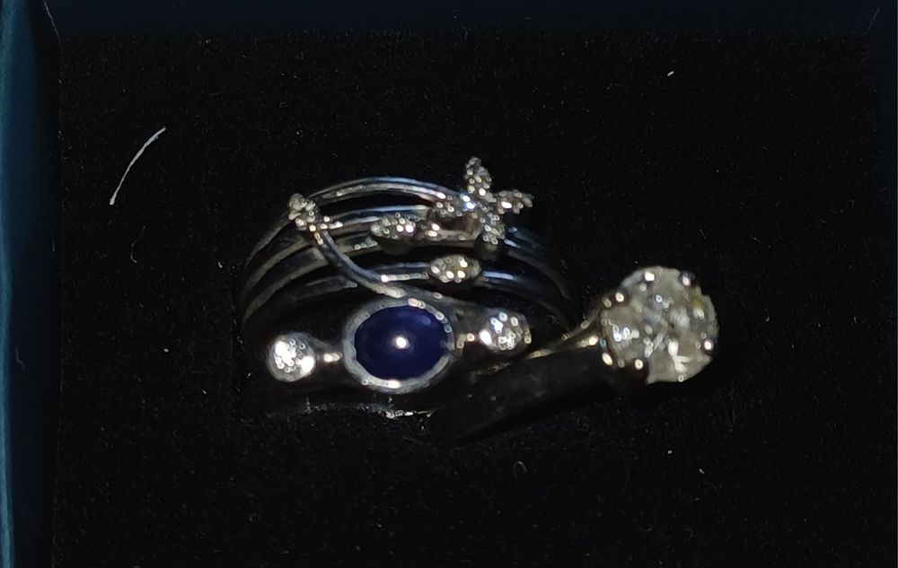 Диаманти и скъпоценни камъни,бяло злато 14 карата.