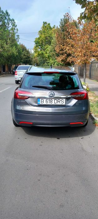 Opel Insignia 2.0 CDTI Sports Tourer-unic proprietar RO