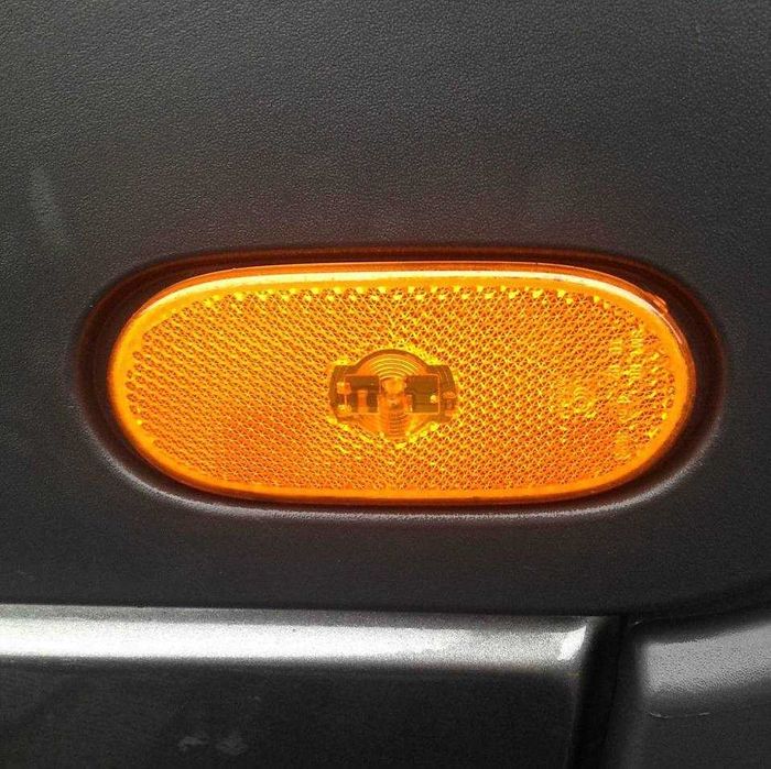 Габарит страничен Мерцедес Спринтер 06 + Mercedes Sprinter VW Crafter