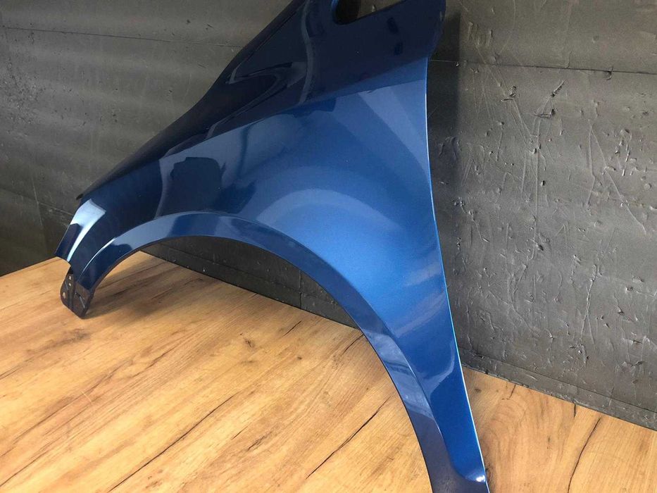 Aripa Fata Stanga VW Golf 5/V Plus An 2005-2009 (LA5K (Albastru))