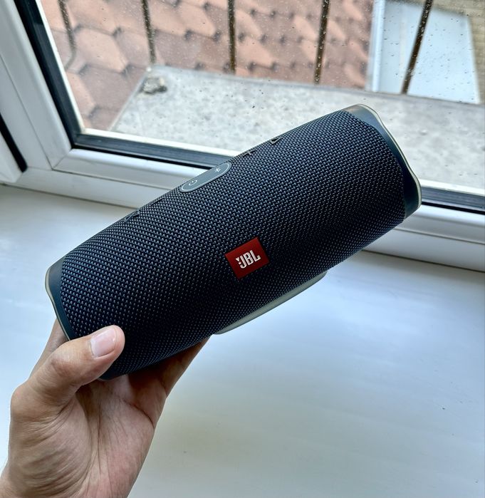 JBL Charge 4 Teal Color