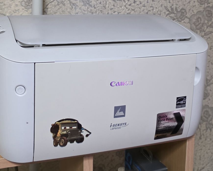 Продам принтер Canon LBP6000