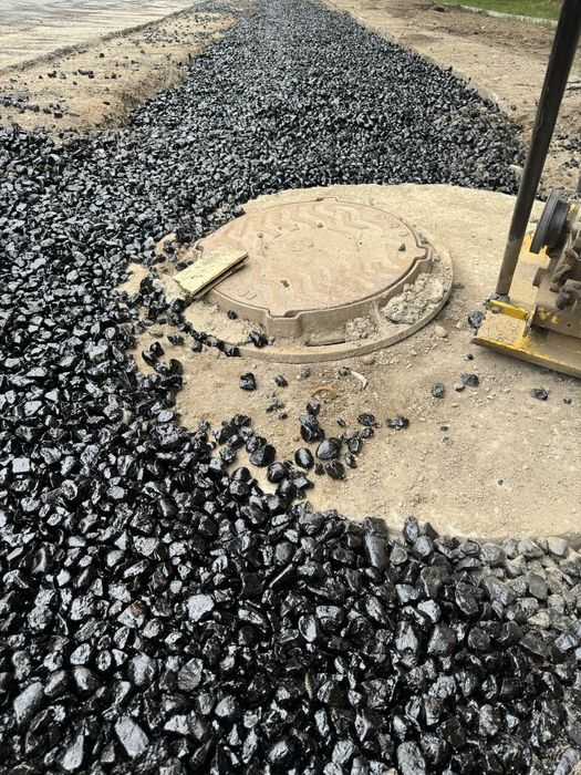 Асфальтирование дворов, ангаров