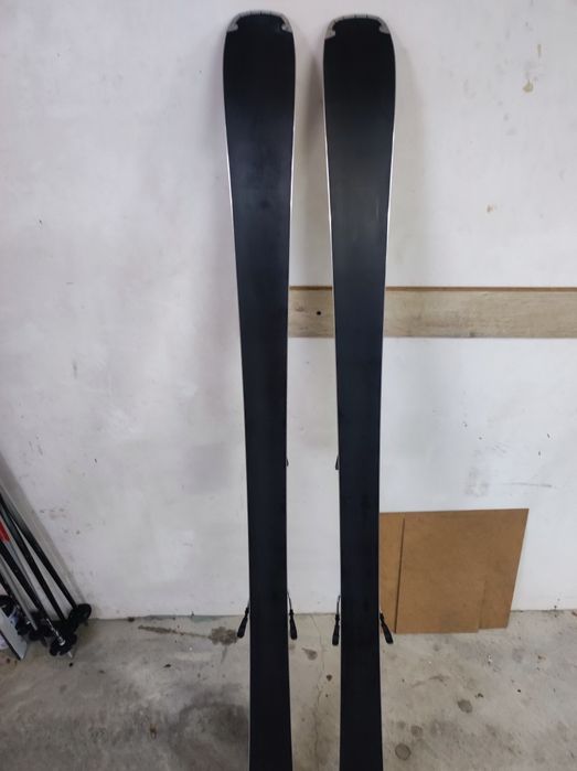 Ски Atomic vantage