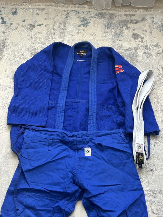 Продаю Кимано Sakura