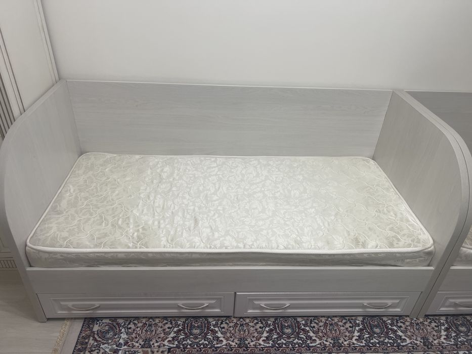 Продам кровать 2 шт