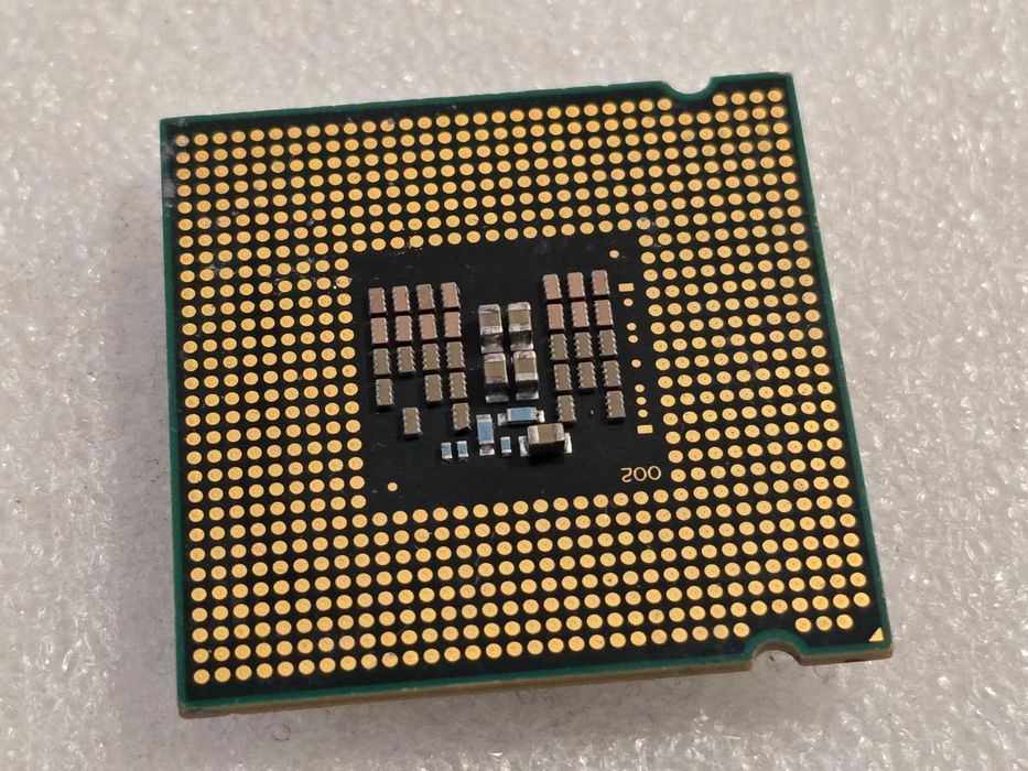 Procesor Intel Core 2 Quad Q9400 (6M, 2.66 GHz, 1333 MHz) SOCKET 775