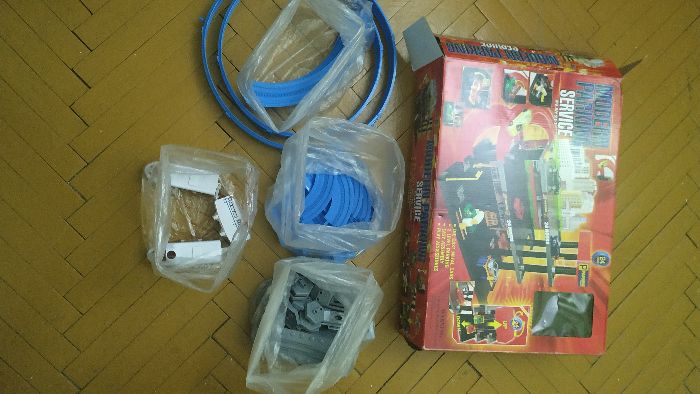 Детски влак на батерии с релси