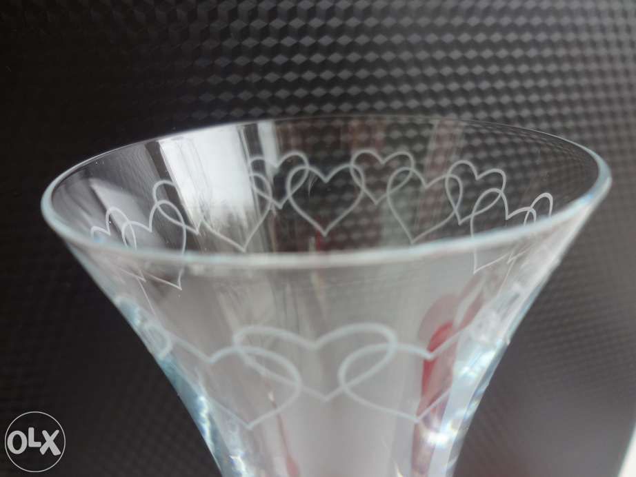 Продам фужеры для молодожёнов