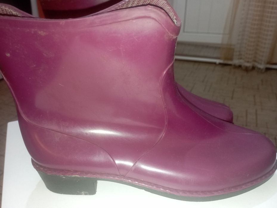 Продам сапоги резиновые