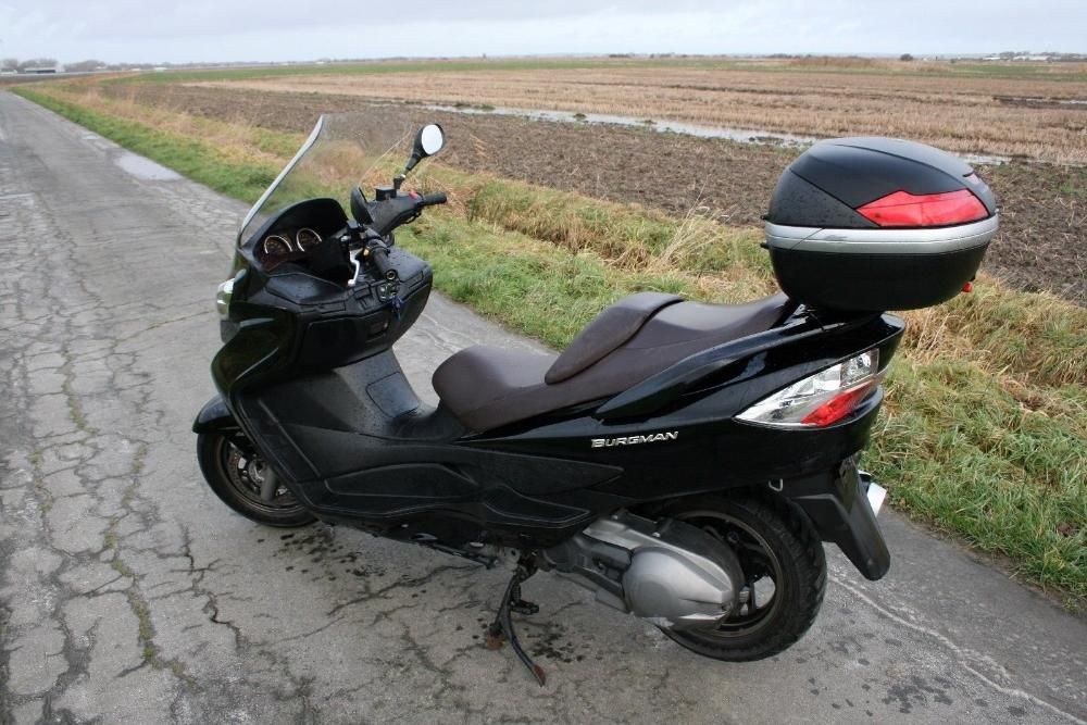 Suzuki Burgman 400