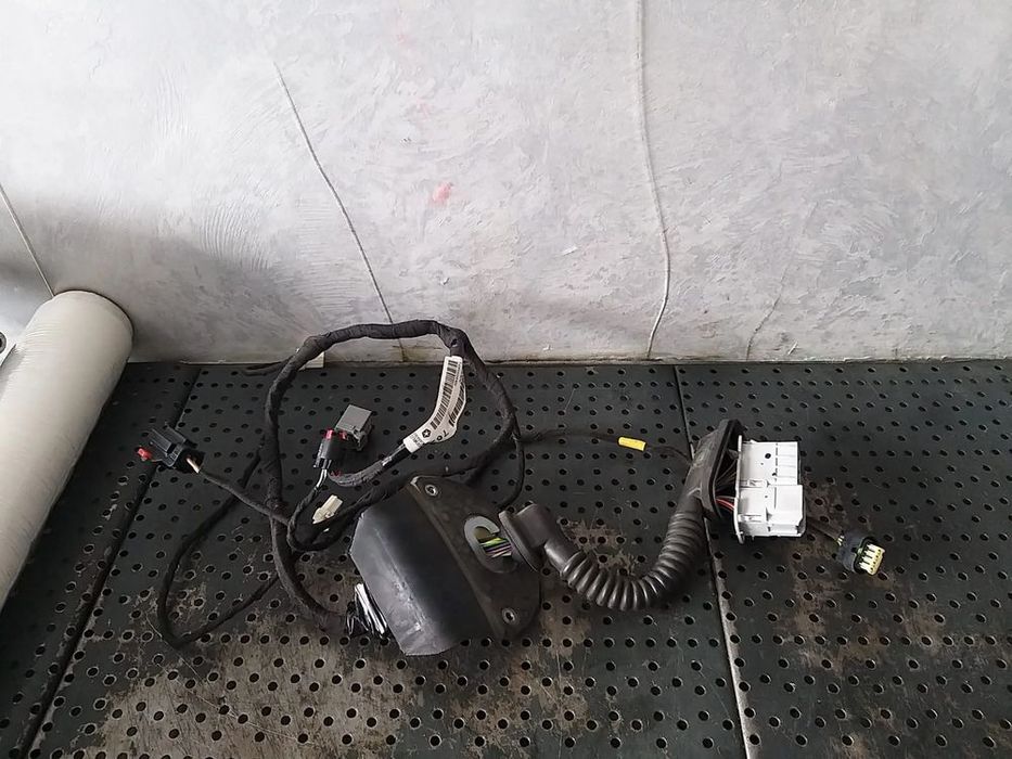 Cablaj instalatie electrica usa stanga spate jeep grand cherokee 4 wk wk2 p68136762ad