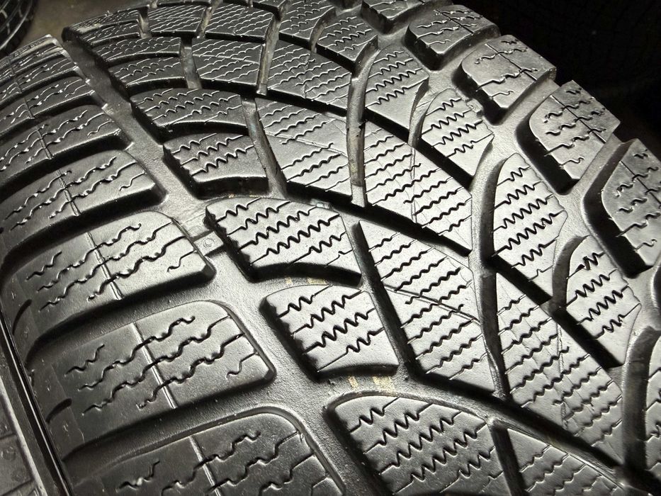 Anvelope Iarna 235/45 R19 - stoc depozit