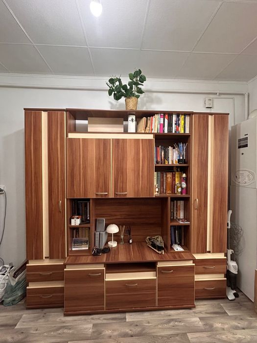 Vand mobila living in stare foarte buna