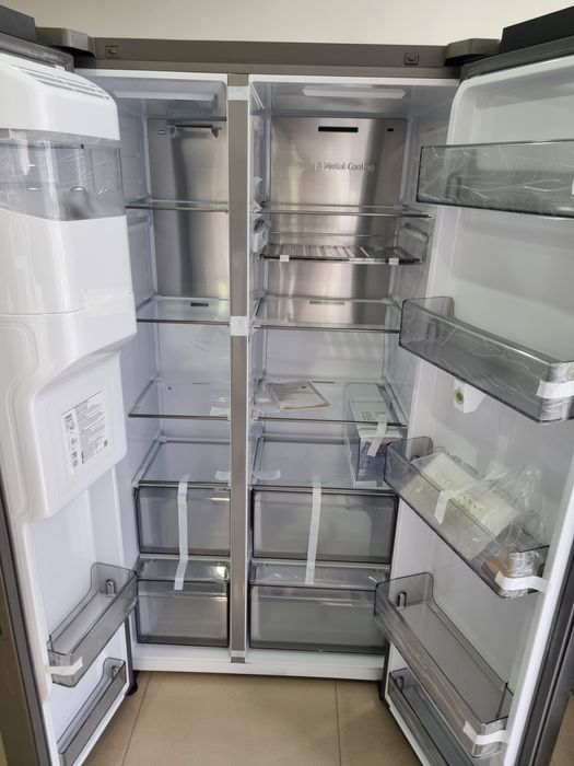 Samsung RS90F67BET Side by Side – Family Hub, 614L, No Frost