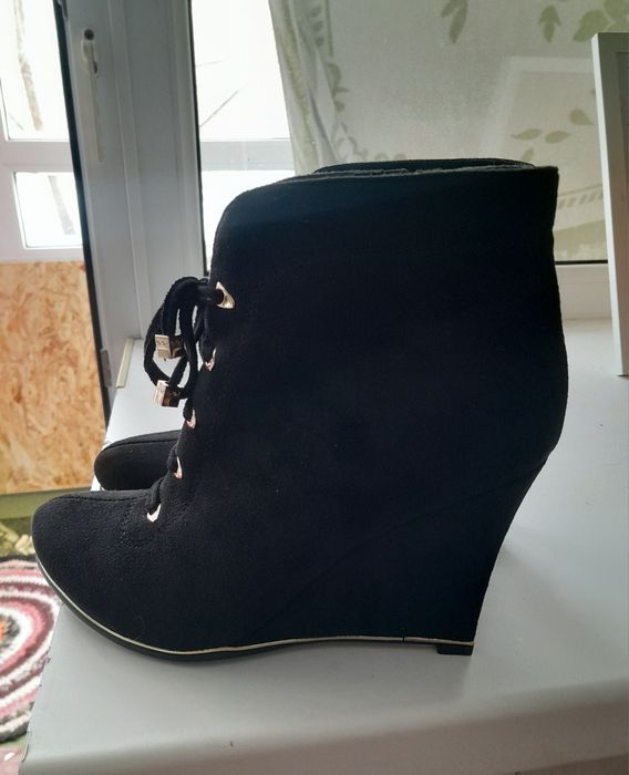 Продам ботильоны