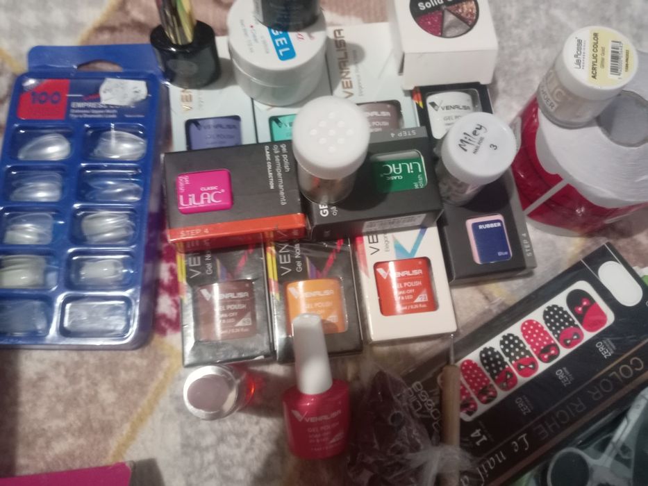 Продавам всичко това