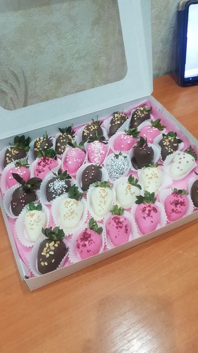 Клубника в шоколаде. Бокс 30 ягод