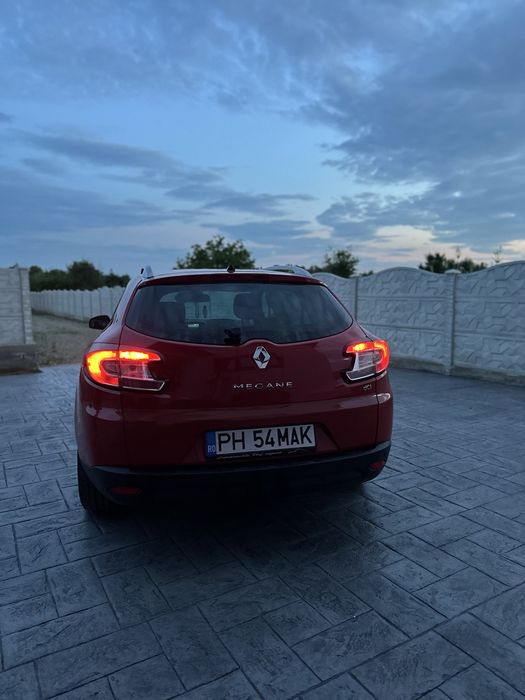 RENAULT Megane 2010 — imagine 4