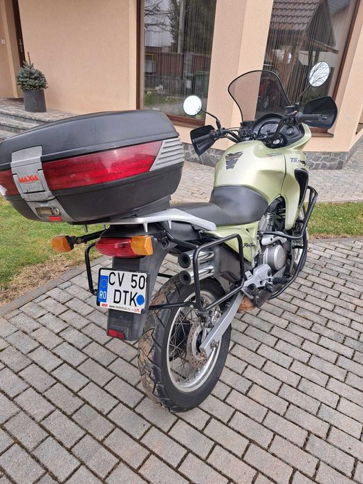 Honda Transalp 650, an fabricatie 2000
