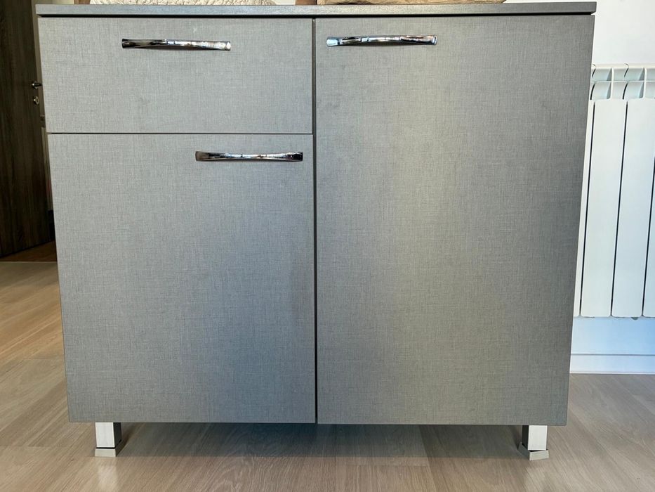 Vand mobila sufragerie