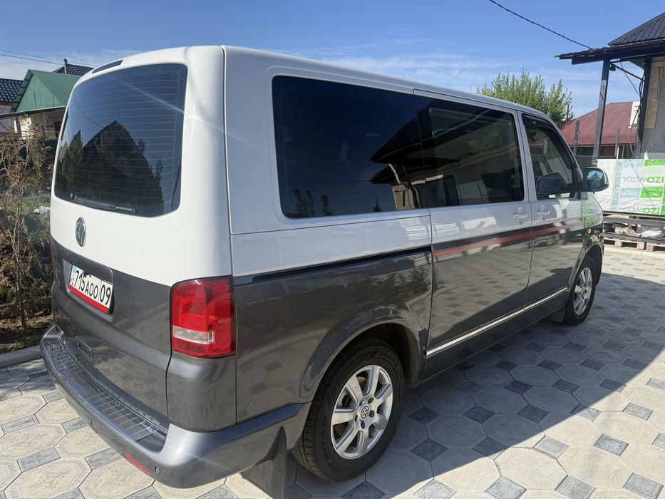 Продам автомобиль марки VW multivan